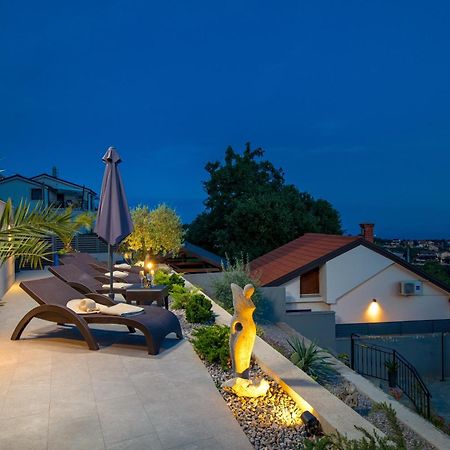 Srok Apartments With Pool Kastav Exteriér fotografie
