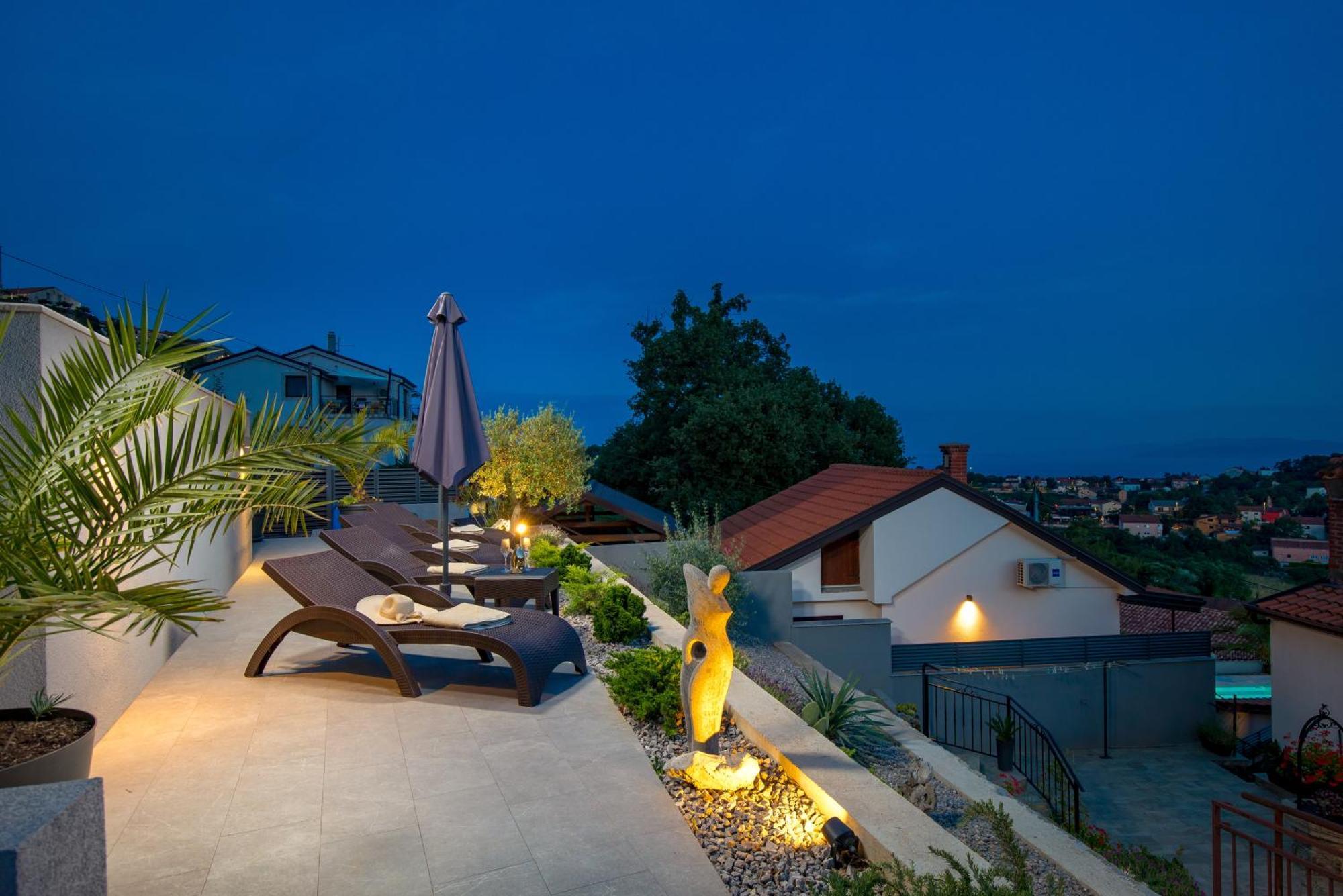 Srok Apartments With Pool Kastav Exteriér fotografie