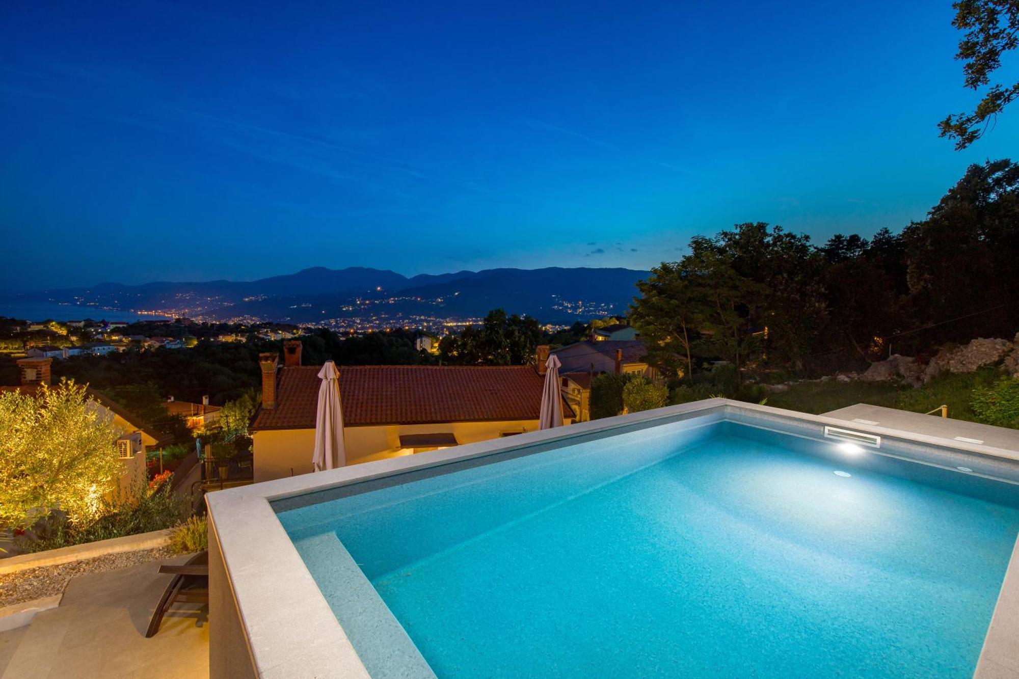 Srok Apartments With Pool Kastav Exteriér fotografie